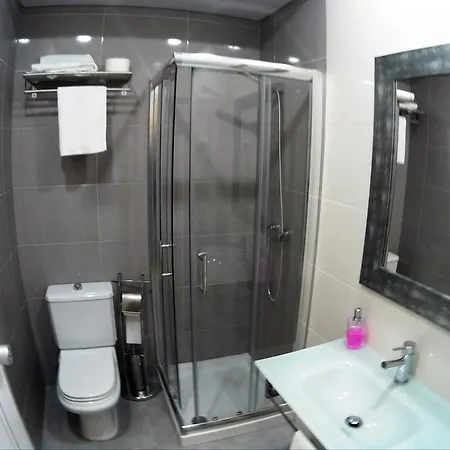 Guest house Pensao Estacao 2*