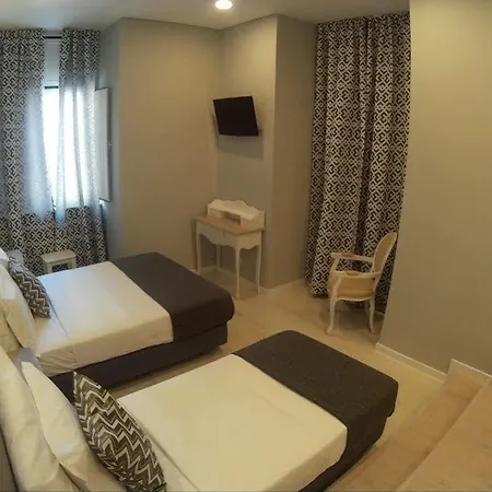 Pensao Estacao Affittacamere Lisbona