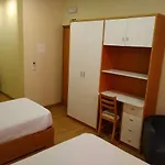 Πανσιόν Pensao Estacao 3*