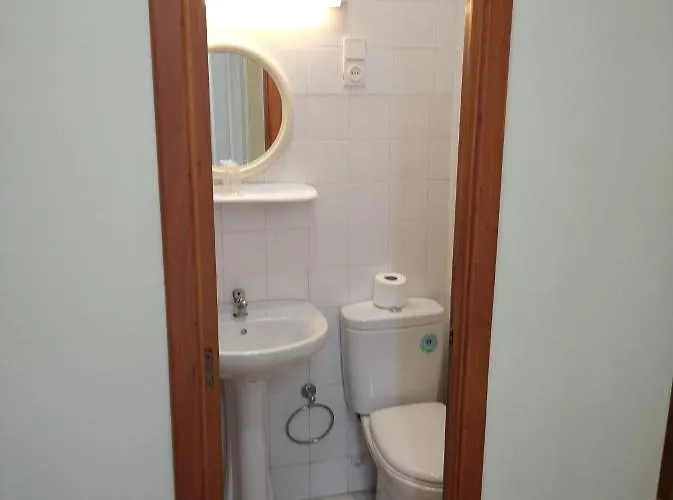 Pensao Estacao Pensión 3*