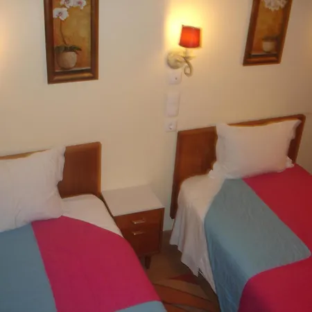 Maison d'hôtes Pensao Estacao 3*